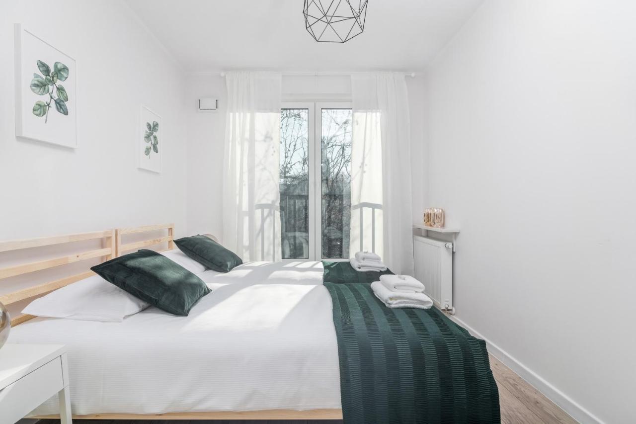 Botanic Gardens Apartment With Free Garage Wroclaw By Noclegi Renters Εξωτερικό φωτογραφία