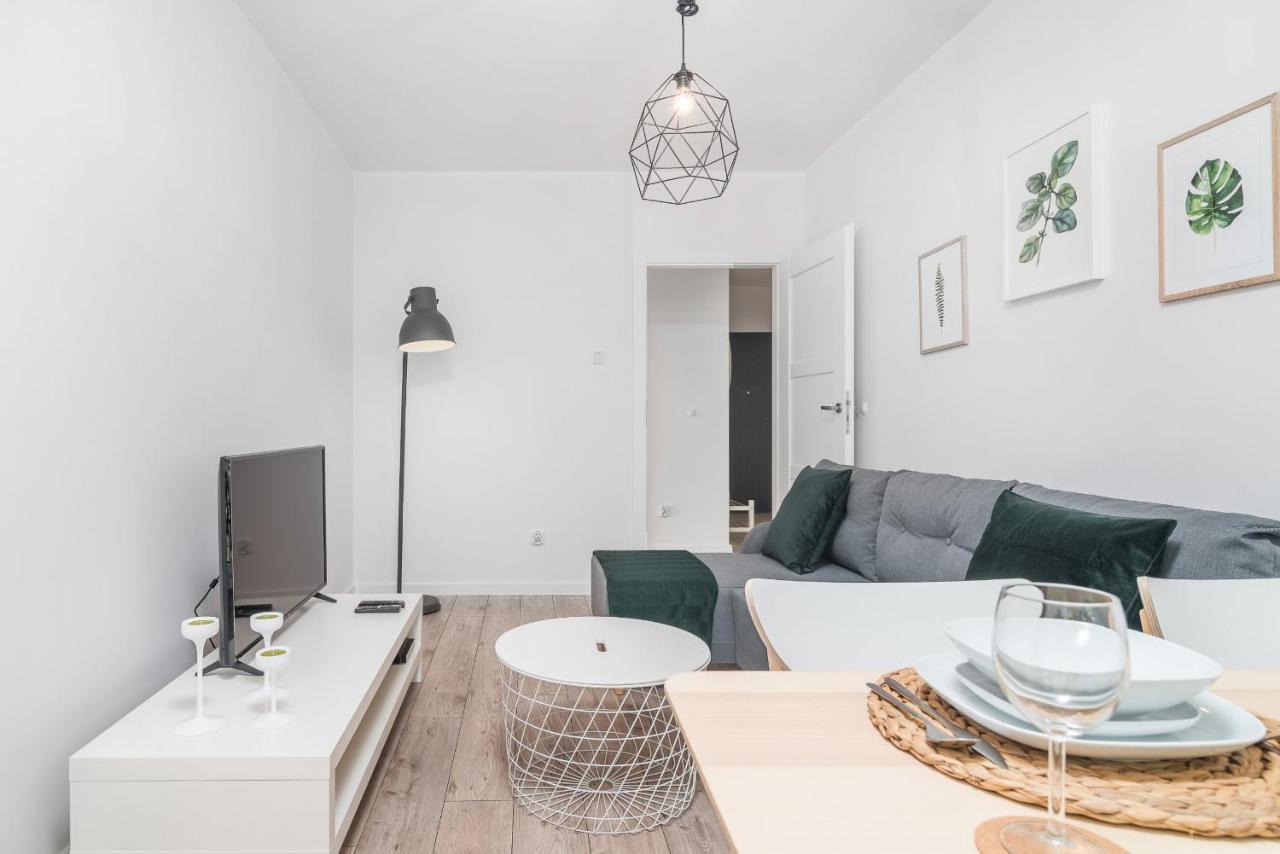 Botanic Gardens Apartment With Free Garage Wroclaw By Noclegi Renters Εξωτερικό φωτογραφία