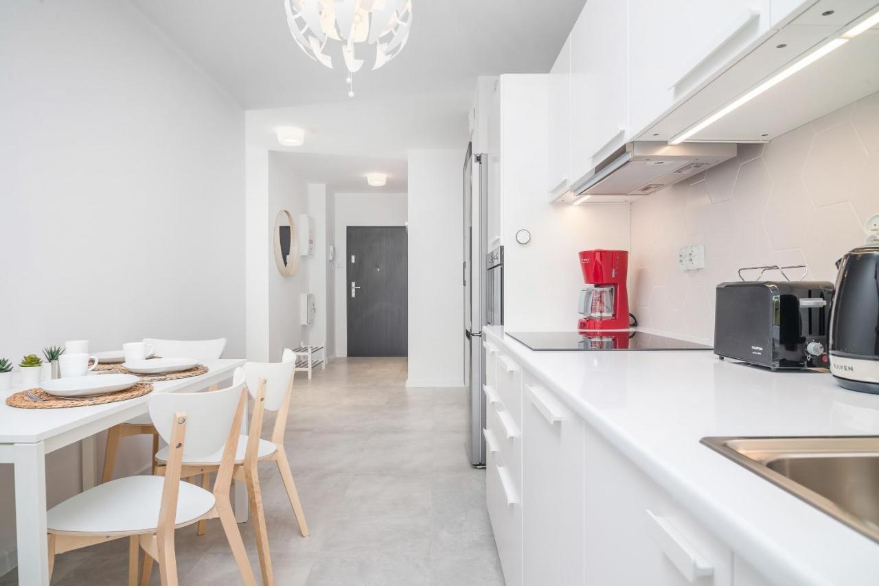 Botanic Gardens Apartment With Free Garage Wroclaw By Noclegi Renters Εξωτερικό φωτογραφία