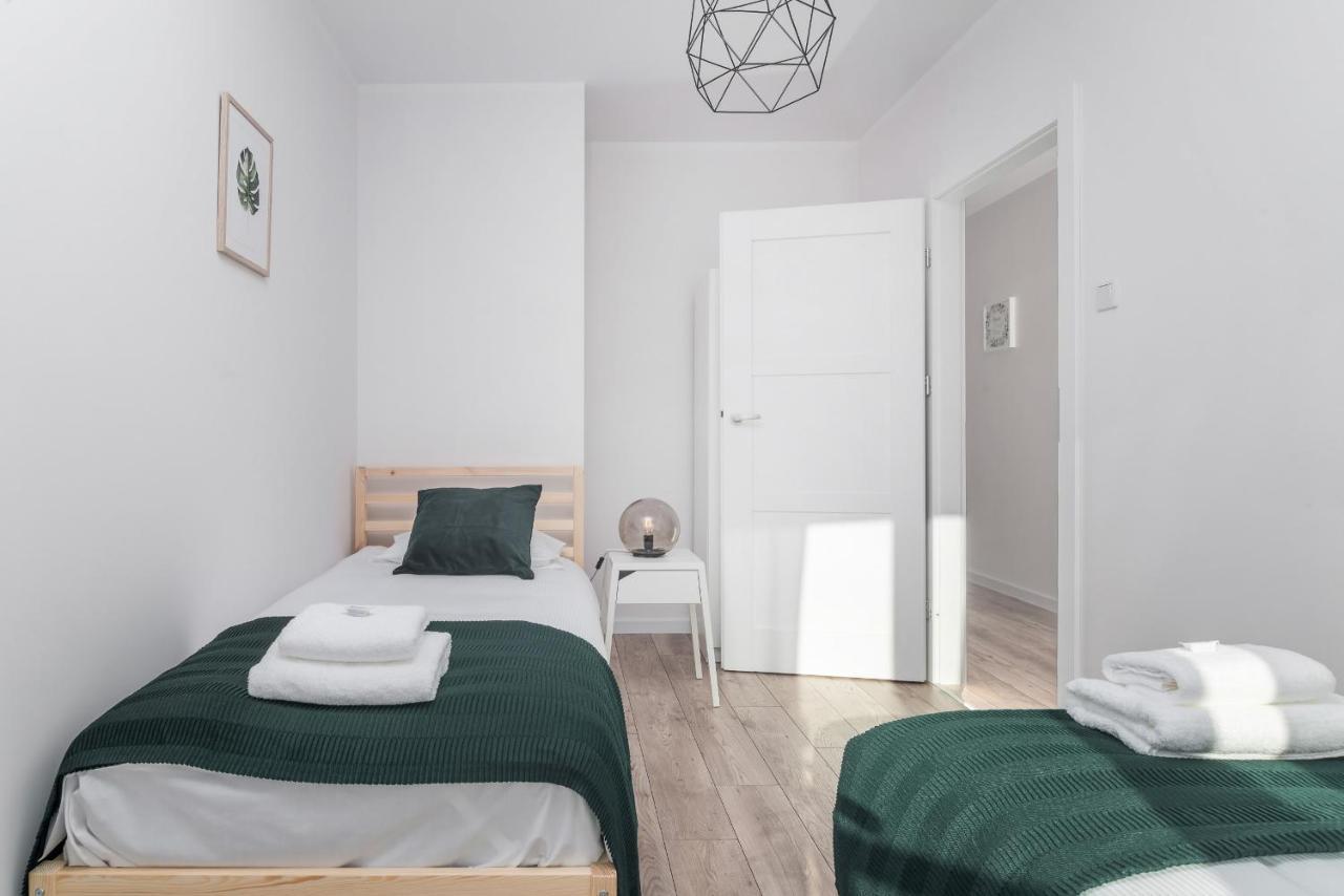 Botanic Gardens Apartment With Free Garage Wroclaw By Noclegi Renters Εξωτερικό φωτογραφία