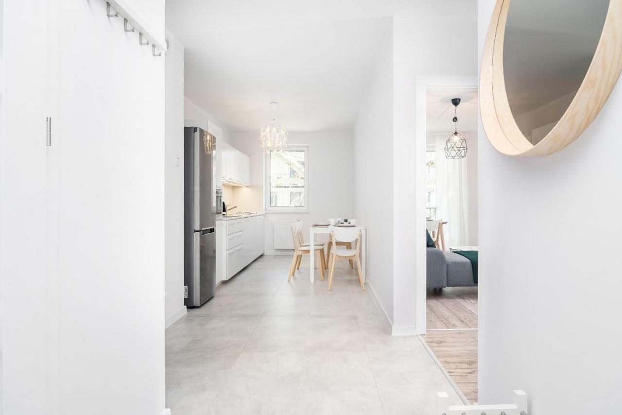 Botanic Gardens Apartment With Free Garage Wroclaw By Noclegi Renters Εξωτερικό φωτογραφία