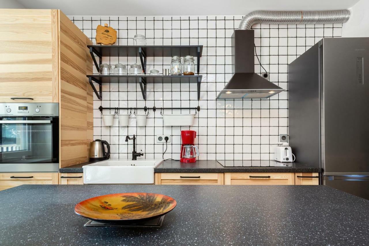 Botanic Gardens Apartment With Free Garage Wroclaw By Noclegi Renters Εξωτερικό φωτογραφία